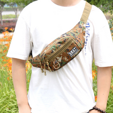 Load image into Gallery viewer, Outdoor Camouflage Waist bag