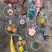 Load image into Gallery viewer, Transparent Dried Flower Bookmarks(30pcs/set)